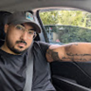 Meet your Posher, Alvaro